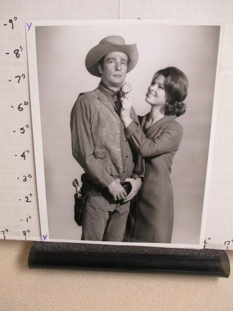 1966 NBC western The Hero starring Richard Mulligan and Mariette Hartley