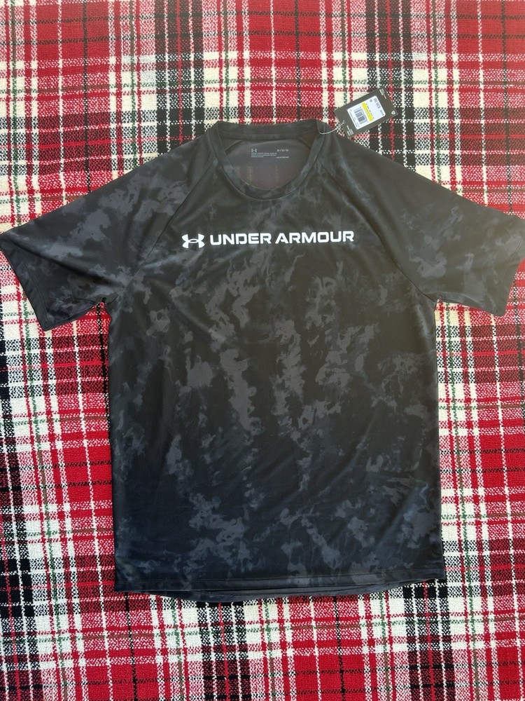 Men's UA Tech™ ABC Camo Short Sleeve Shirt from Under Armour Size Medium NWT!
