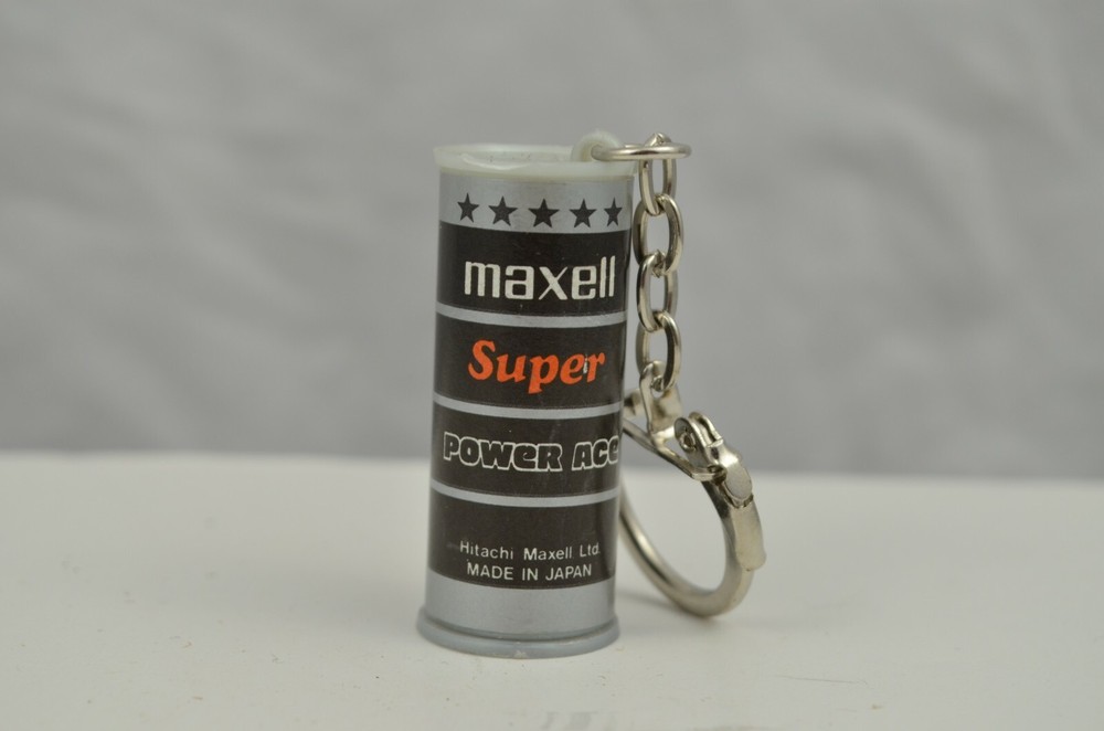 Vintage Maxell Super Power Ace Battery Japanese Keychain Souvenir Ad  -image