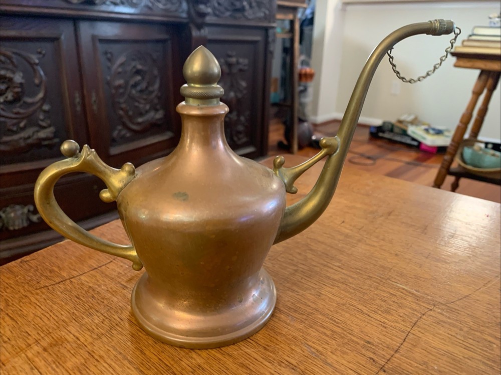 Antique Oil Can / Lamp Filler  Rochester Stamping Co. NY Spout Loop