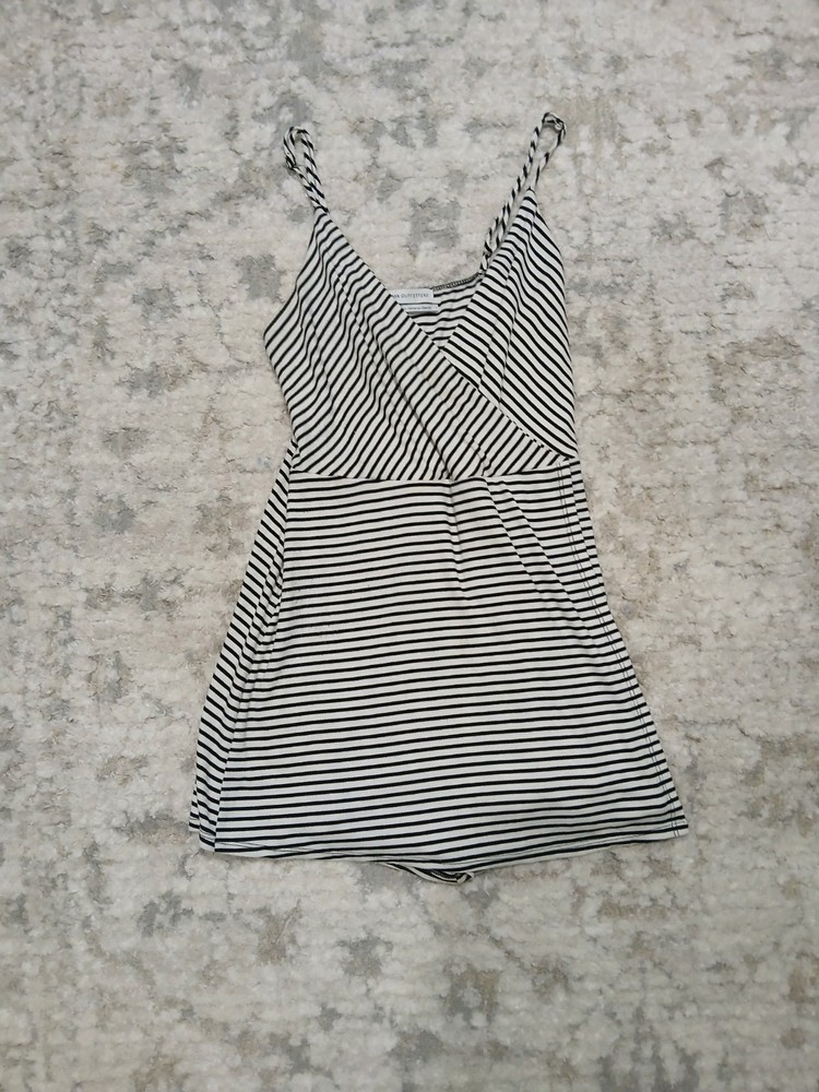 Urban Outfitters Womens Black And White Striped Romper ~ Size M