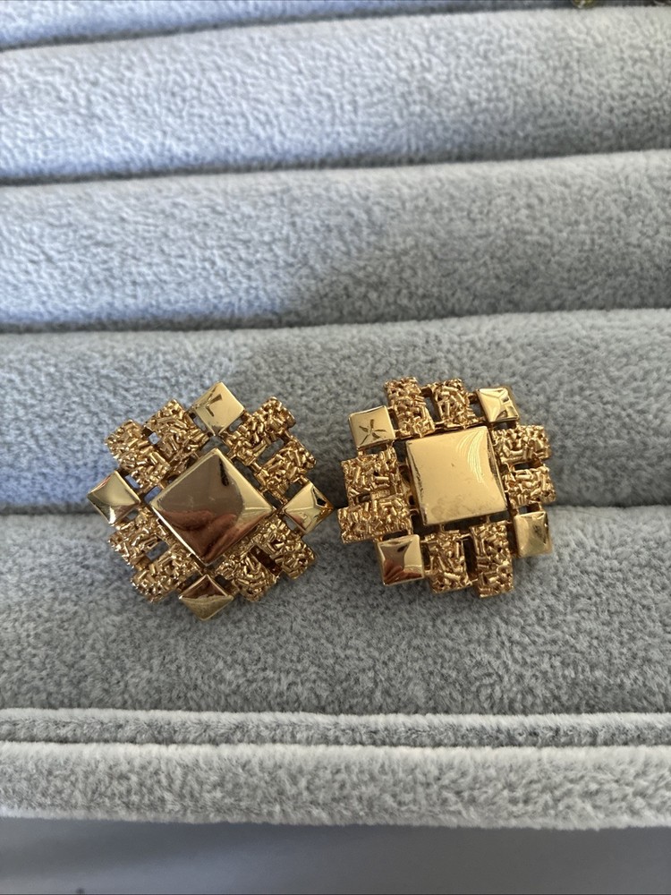 Vintage MONET Gold Tone Square ,Silver Tone Round Clip On Earrings