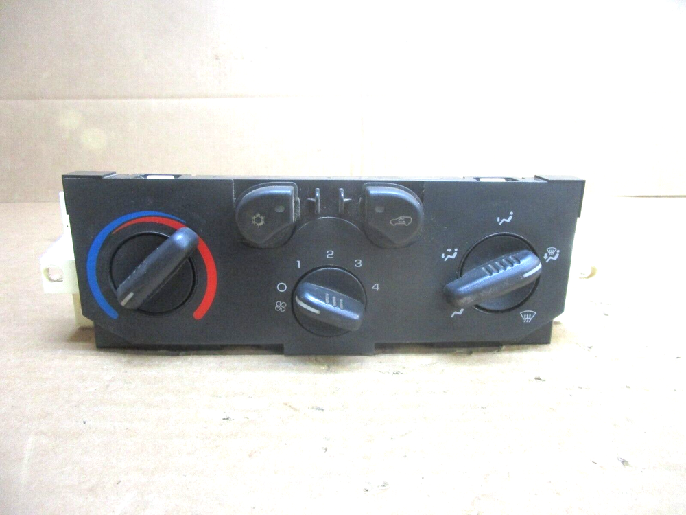 04-12 Chevy Colorado Canyon Temperature Climate Control A/C Heat Dash 15238515