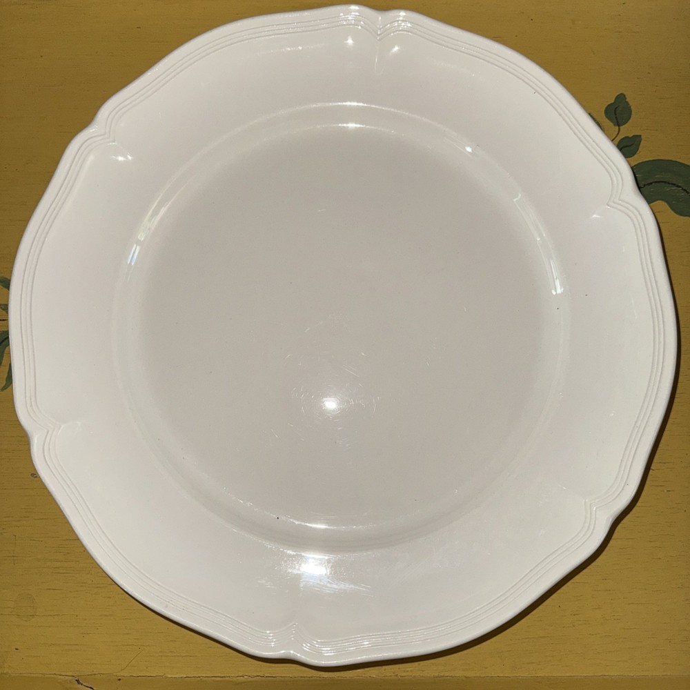 VILLEROY & BOCH Manoir White Dinner Plate 10 1/2