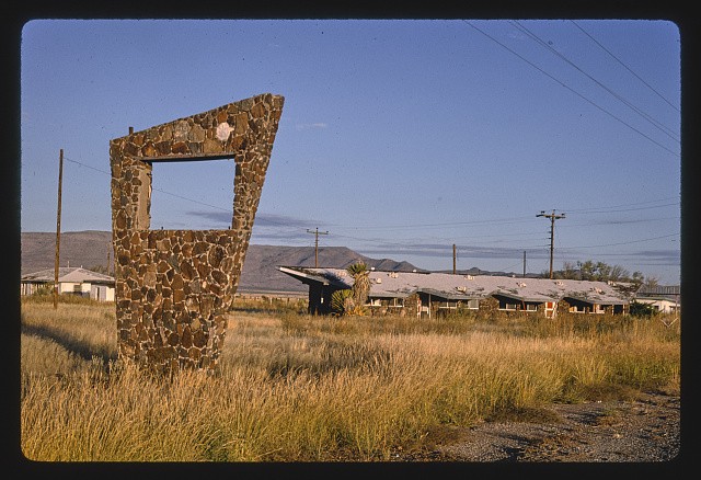 Photo:Van Horn Texas 1900s Old Motel Sign Desert Roadside Lodge