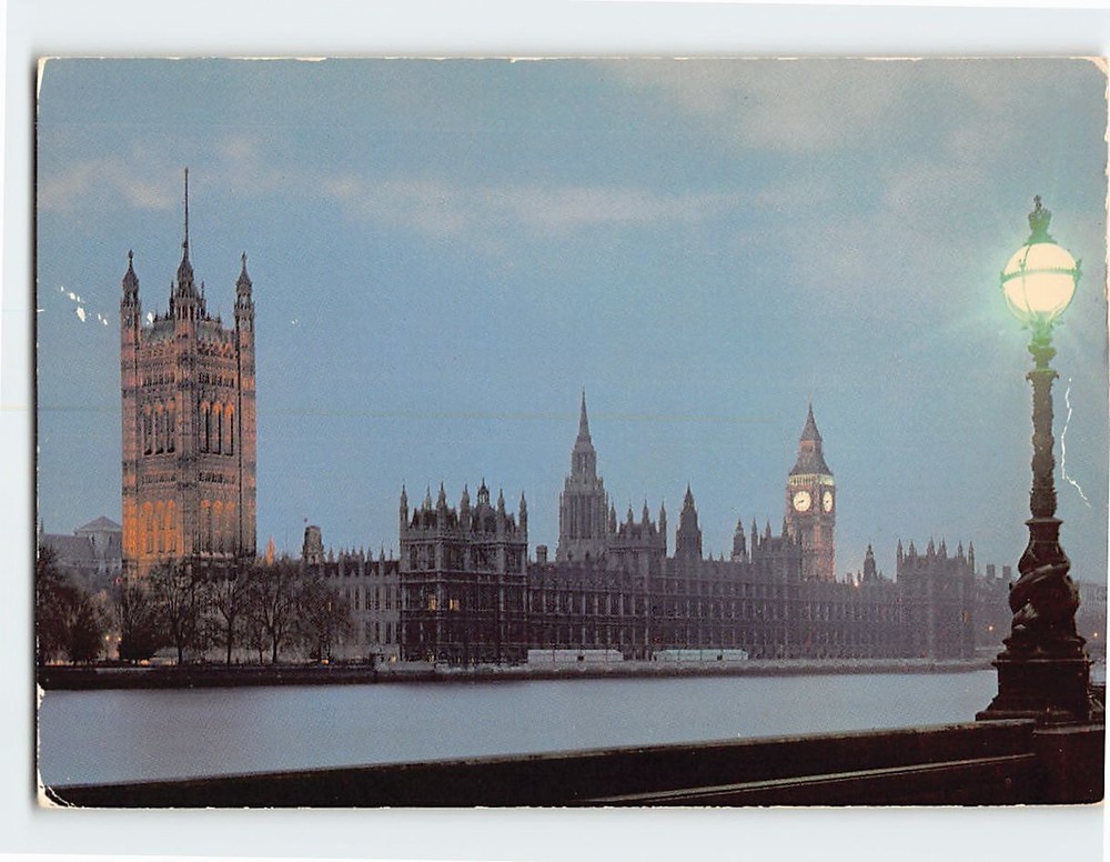 Postcard Houses Of Parliament London England