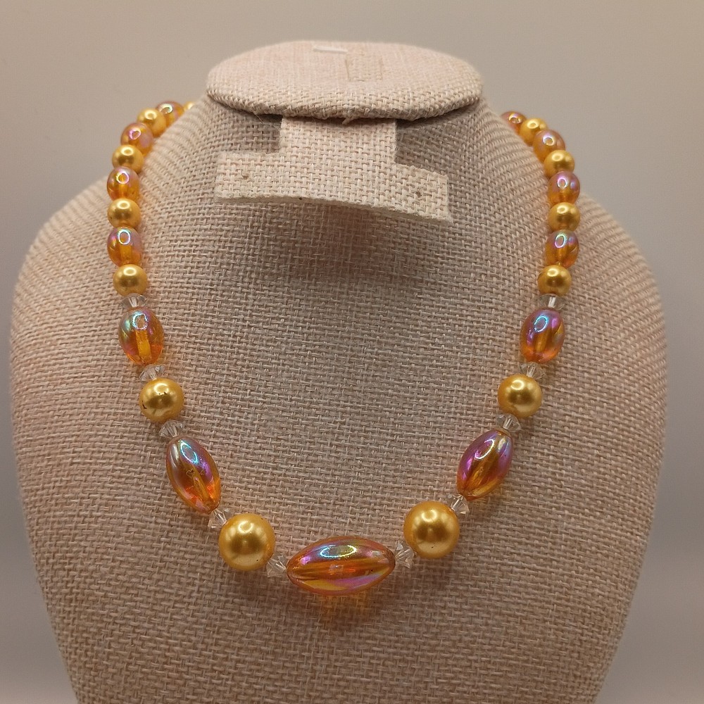 Vintage Choker Necklace Gold Iridescent Beaded Gold Faux Pearls 18