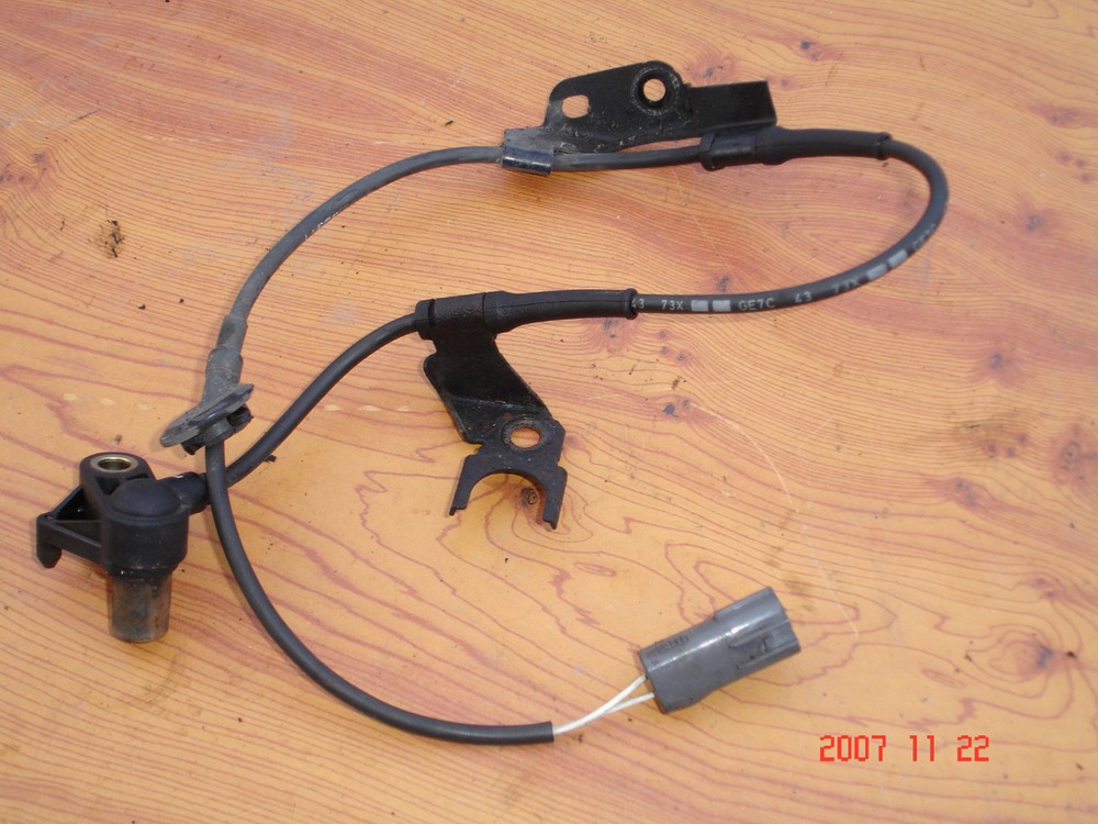 ABS Wheel Speed Sensor for Mazda 626 GF GW 1997-2002-image