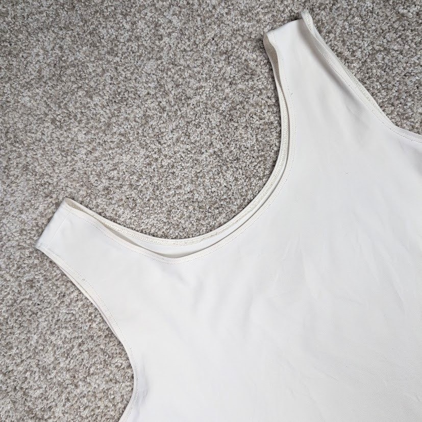 CJ Banks Womens 1X Tank Top Cream Sleeveless Scoop Neck Basic Casual