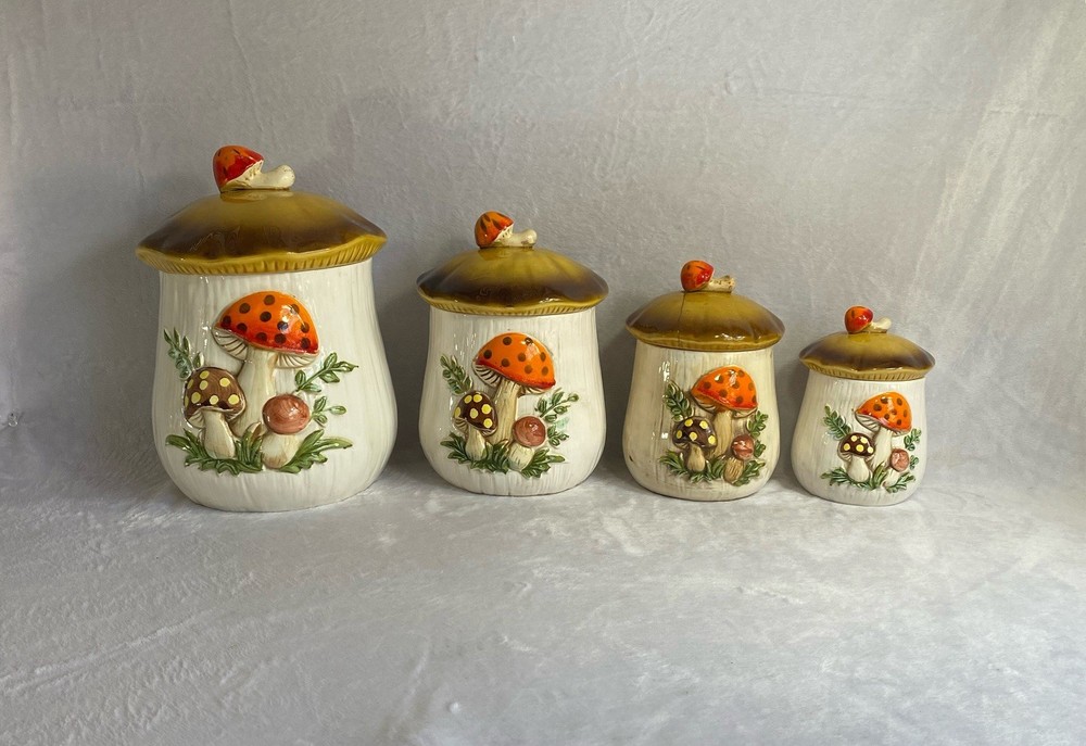 Vintage Sears Roebuck 1978 Mushroom Ceramic 4 Piece Canister Set Made In Japan