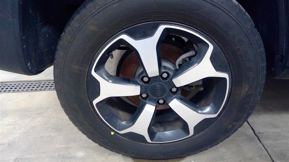 Rueda de aluminio 17x6,5 5x110 mm 6VN22RXFAA compatible con 19-22 Renegade 2945117