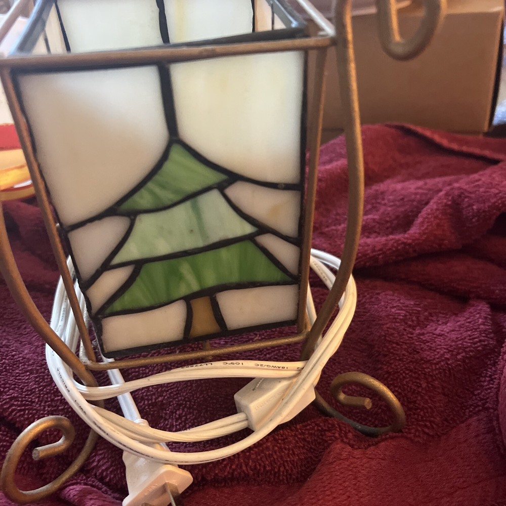 ALSY Christmas 4 Sided Stained Glass Accent Lamp Gold Tone Scrolled Iron Base-image
