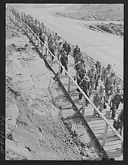Photo:Douglas Dam Tennessee TVA 1940s Change of Shift Workers Bridge