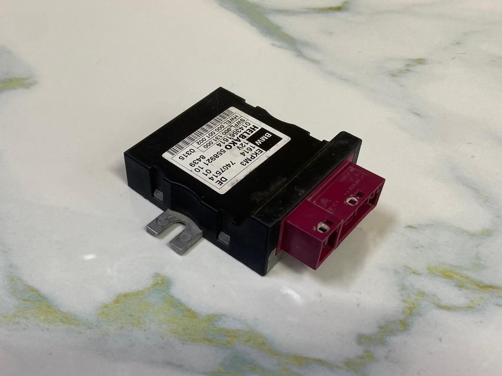 OEM BMW 3 Series F30 F35 F31 Fuel Pump Control Unit Module 7407514