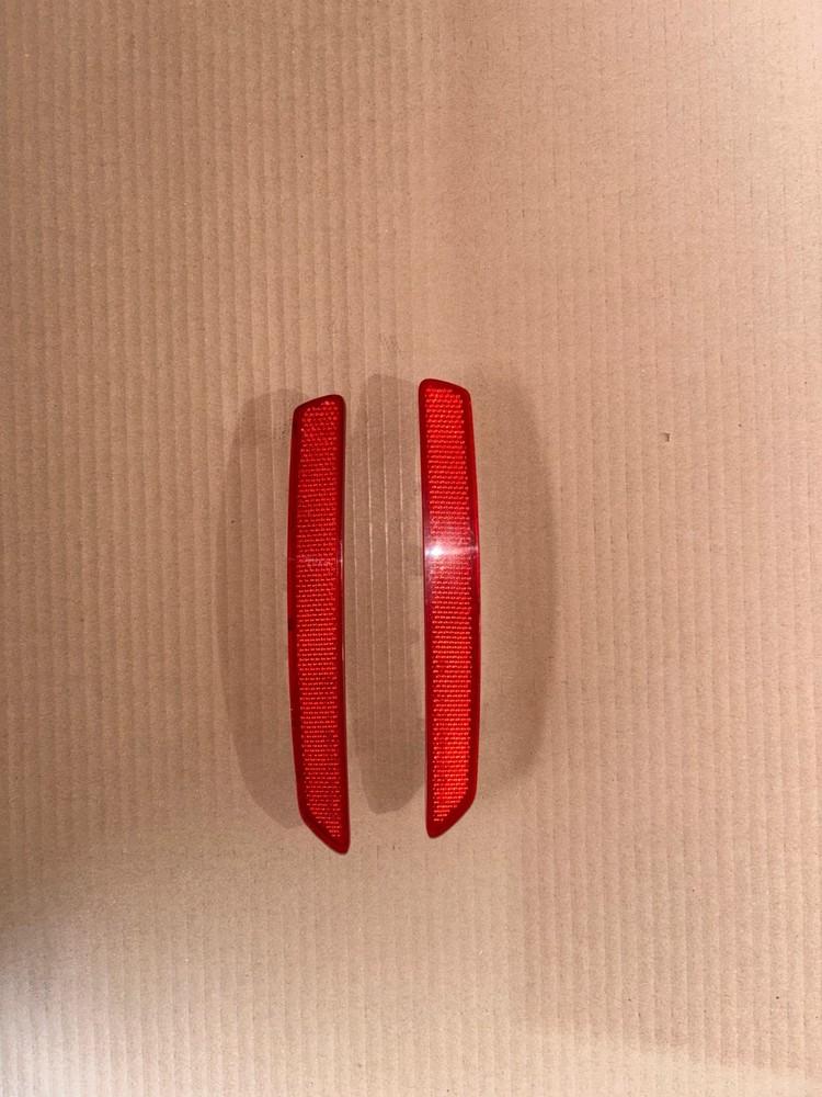 BMW F30 F31 LCI REAR BUMPER REFLECTORS LEFT RIGHT 7400207 7400208 SET