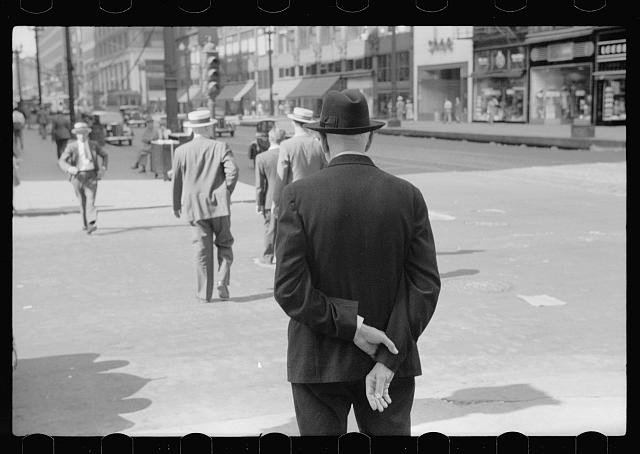 Photo:City Street Men in Suits and Hats 1930s Pedestrian Scene