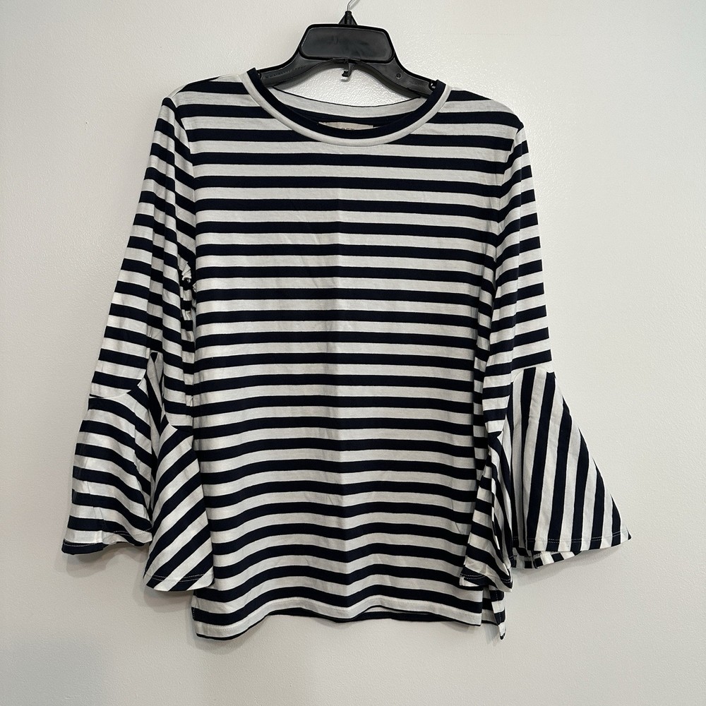Ann Taylor LOFT Women’s Top sz Medium White Navy Striped Bell Sleeves Casual