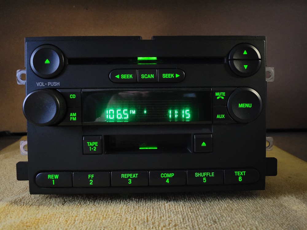 GENUINE 05-06 FORD F-150 F 150 Radio CD Player & Cassette Tape 5L3T-18C868-AF