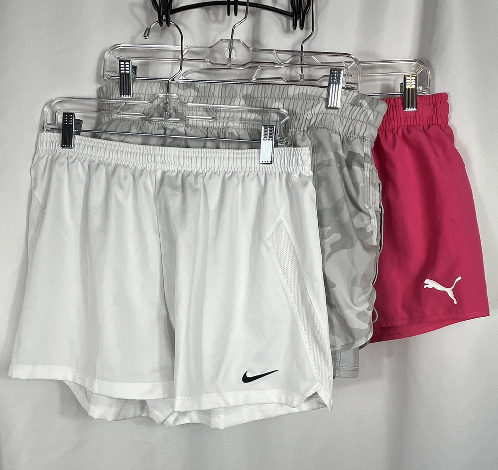 Nike/PUMA/Avia Lot of 3 Women’s Athletic Shorts All Size Large