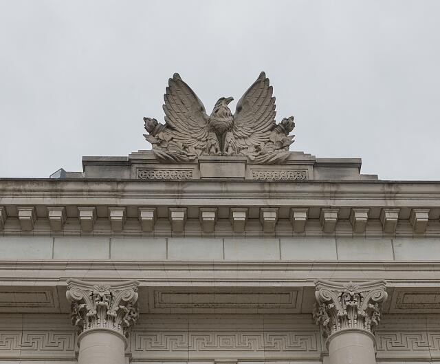 Photo:Eau Claire Wisconsin Federal Building U.S. Courthouse Eagle 2014