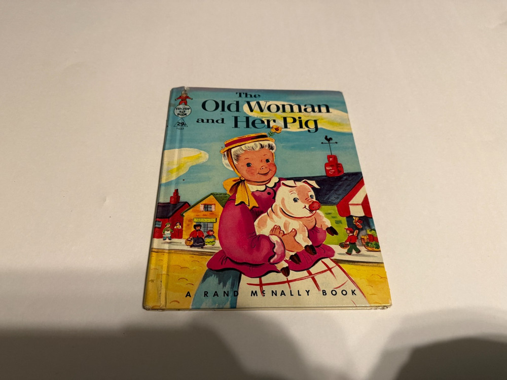 The Old Woman and Her Pig 1952 A Rand McNally Elf Book mint
