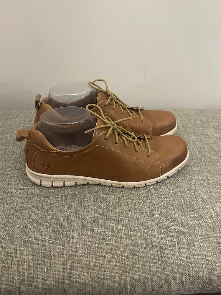 Born Women’s Brown Leather Lace Up Loafers Size 9