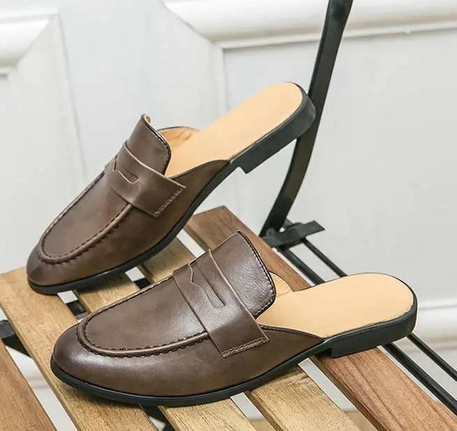 Men's Casual Mules Slip on Flats Faux Leather Closed Toe Slipper Summer Shoes