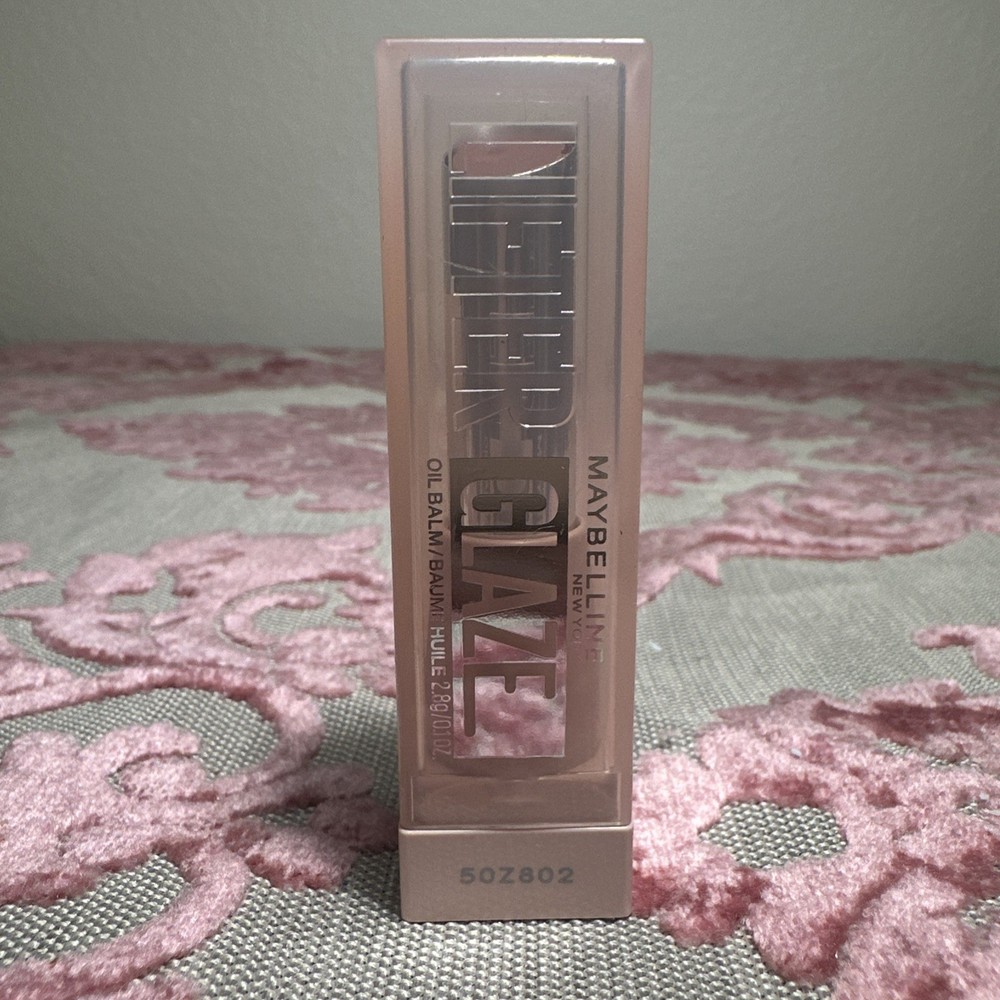 Maybelline Lifter Glaze Oil Balm with Hyaluronic Acid and Berry Haze Z3-image