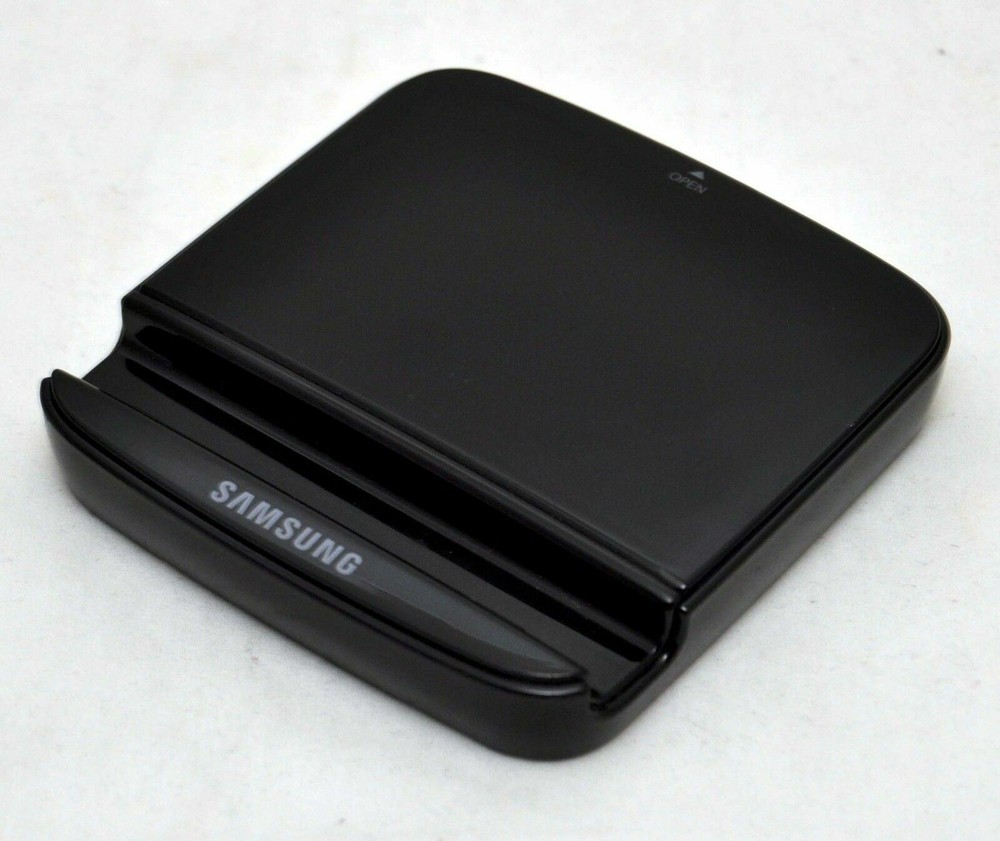 NEW GENUINE Samsung Galaxy S3 BLACK External Battery Charger Stand Dock S III