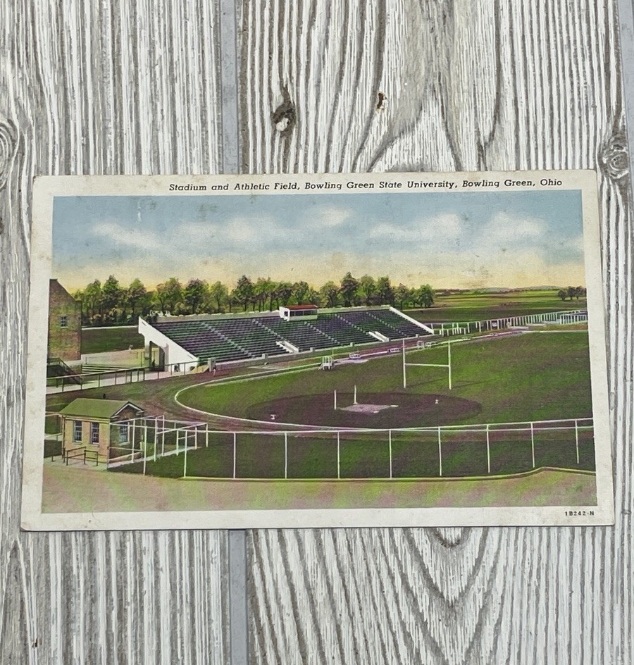 Vintage Postcard Bowling Green State University Ohio 1B242-N Military 1943 WW II