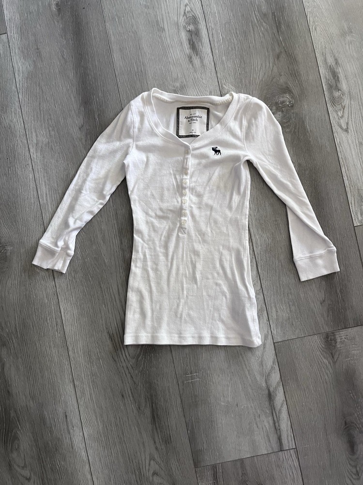 Abercrombie & Fitch Women's White XS Long Sleeve Henley Shirt Cotton