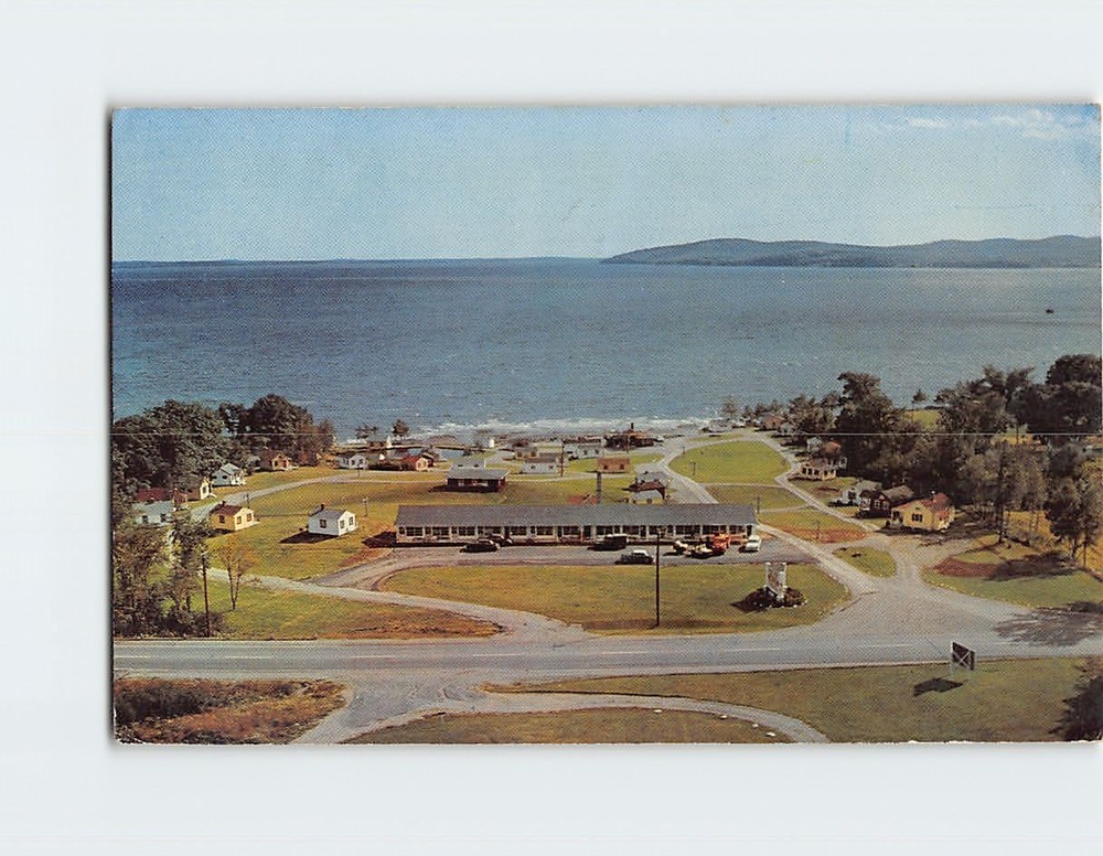 Postcard Colonial Gables Motel And Cottages Belfast Maine USA