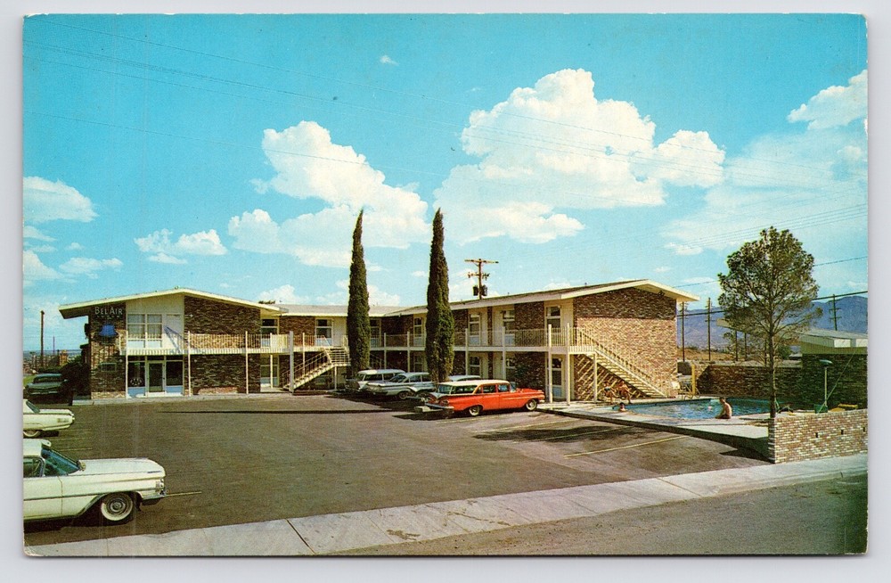 1960s~El Paso Texas TX~Bel Air Lodge Motel~Pool~HWY 80~Southwest~VTG Postcard