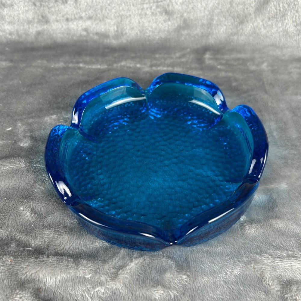 Vintage Anchor Hocking Soreno Blue Glass Ashtray Mid Century Modern Aquamarine