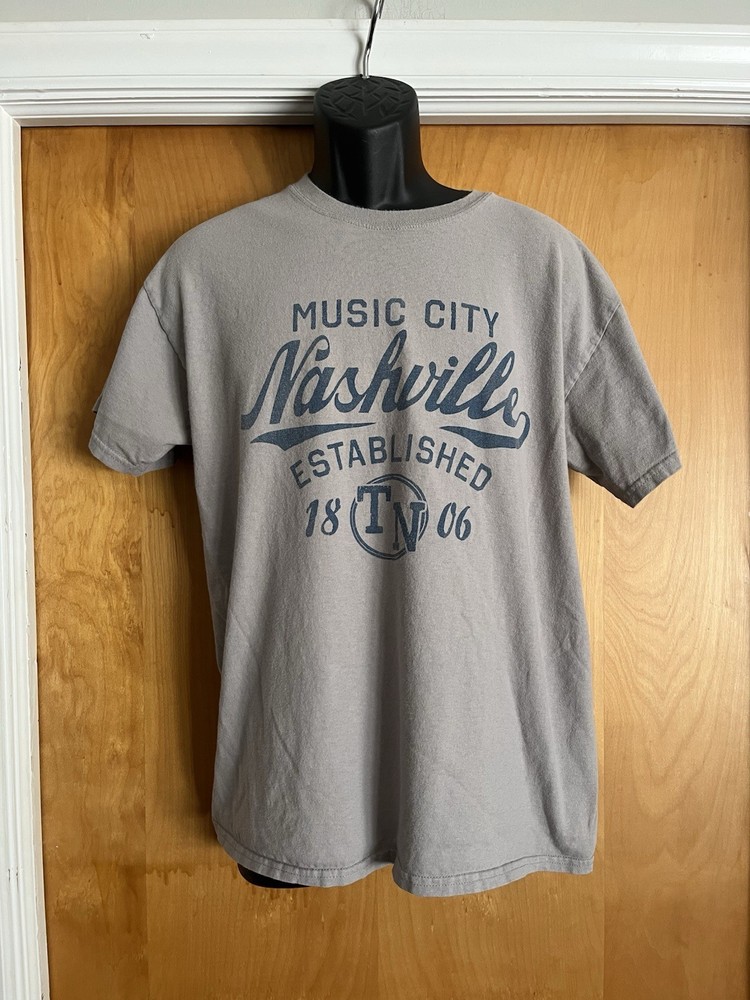Nashville Music City T-Shirt Grey Large Short Sleeve Nashville Tennessee Music