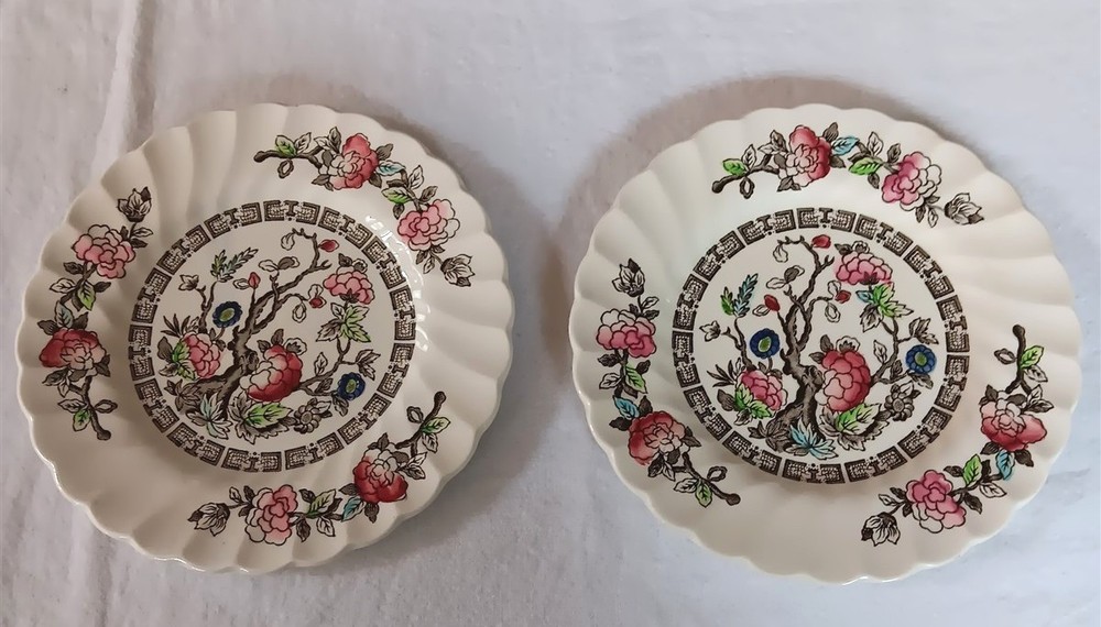 2 Myott Staffordshire China Indian Tree Bread & Butter Plates Scalloped