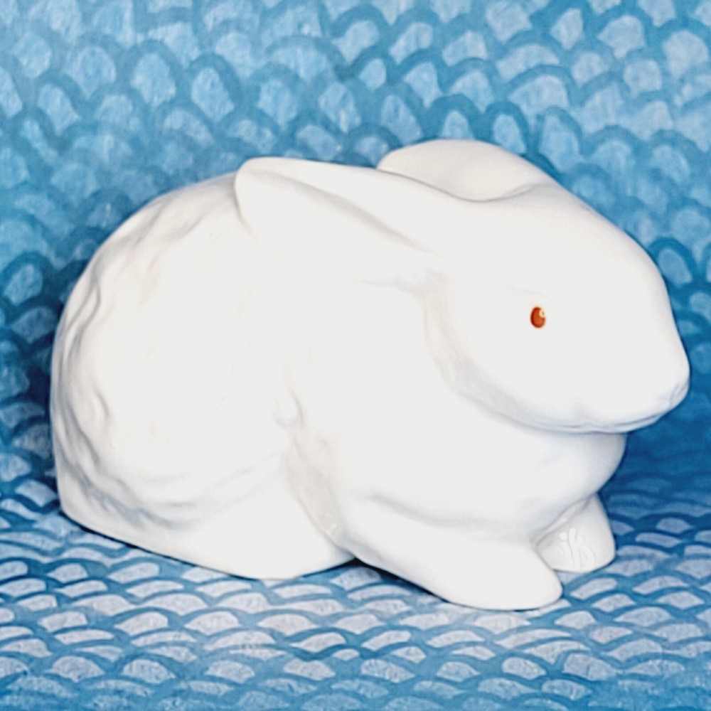 White Ceramic Bunny Rabbit Hollow Mold 4.5