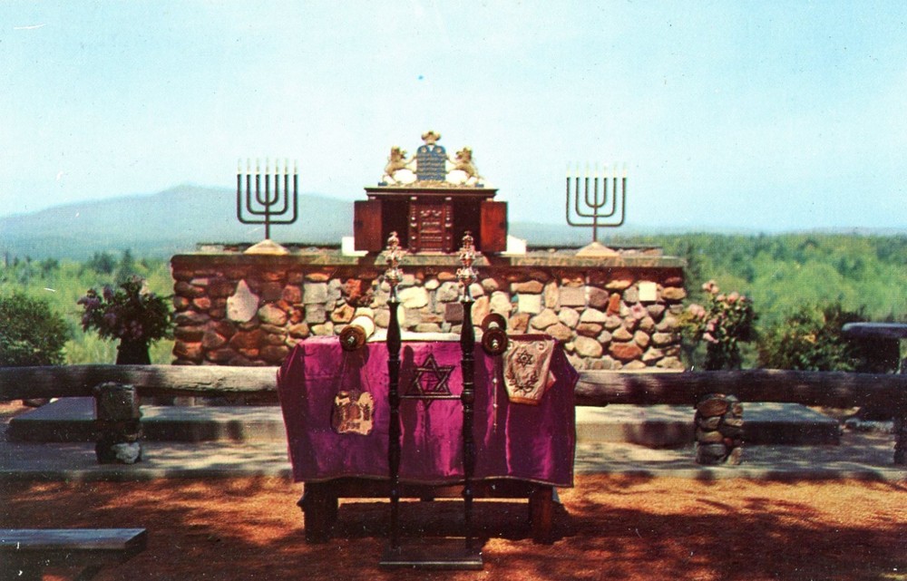 Cathedral of the Pines, Altar of the Nation, Rindge, New Hampshire --POSTCARD