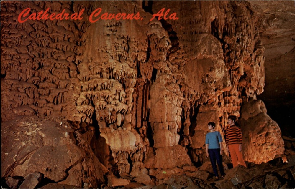 Grant Alabama Cathedral Caverns stalagmite formations Map back postcard sku783
