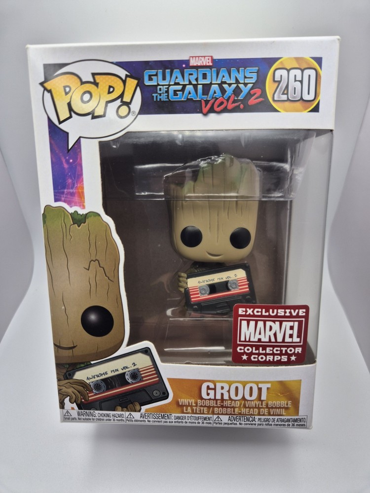 Funko Pop! Groot #260 Guardians of The Galaxy Marvel Collector Corps W Protector