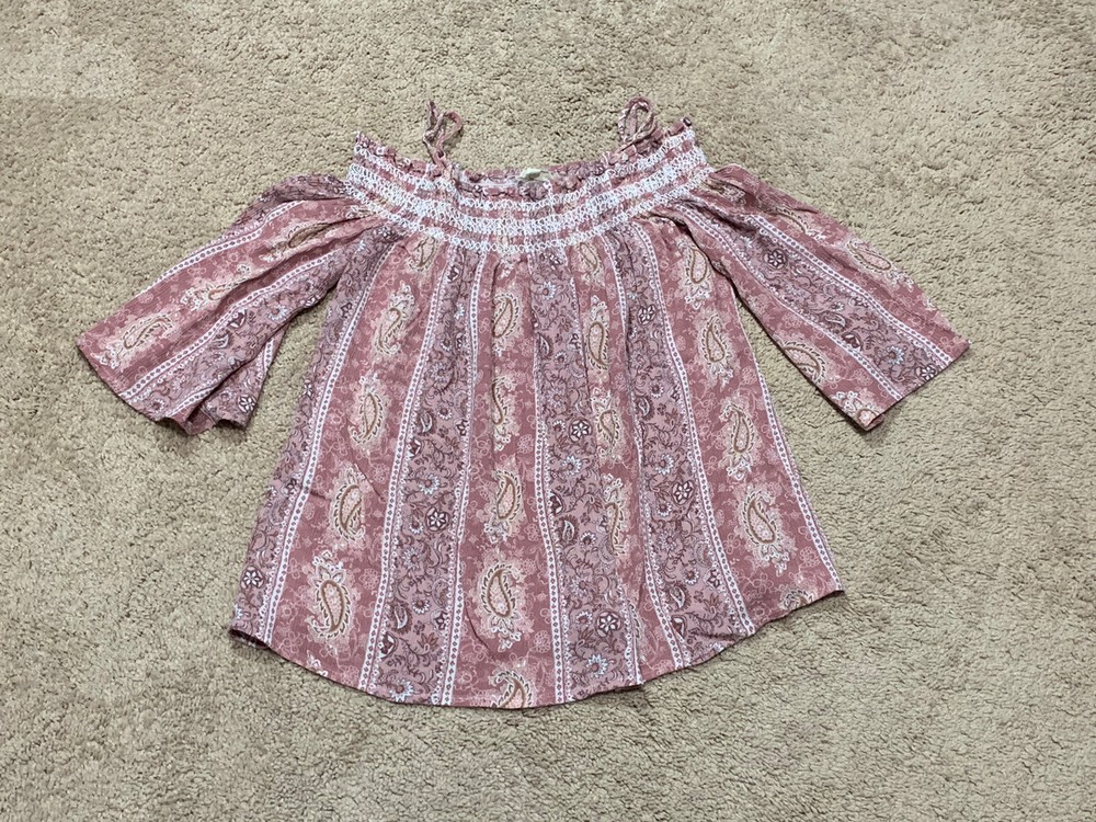 Illa Illa Womens Shirt Size Large Pink Print Cold Shoulder Lightweight Flowy