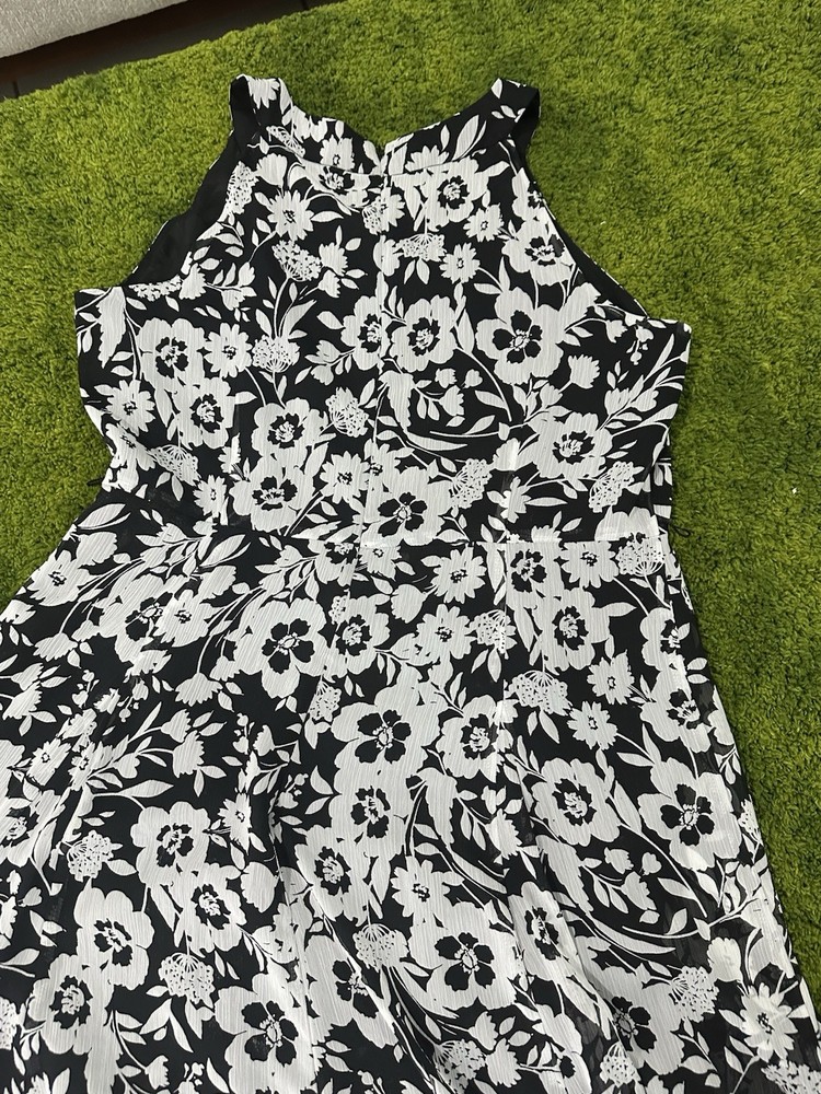 Tommy Hilfiger Black/White  Floral Sleeveless Dress SZ 14