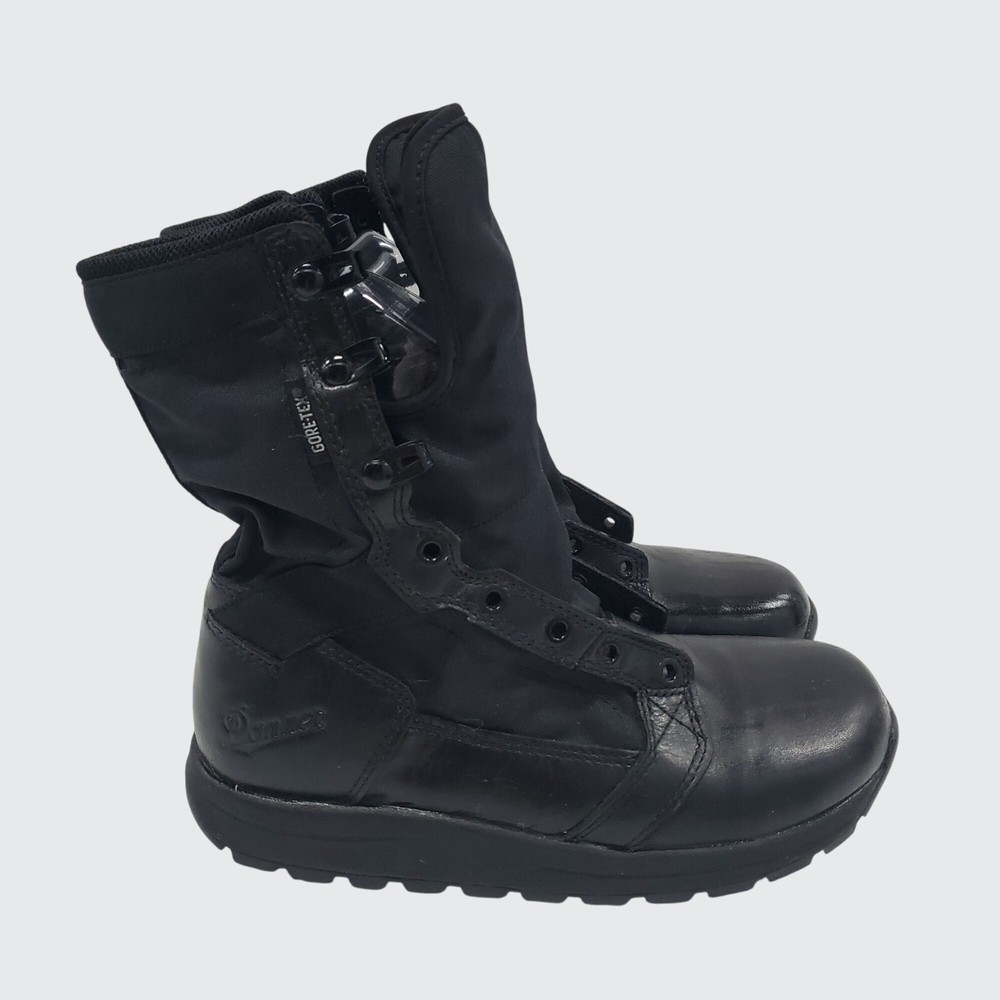 Preowned Danner 8