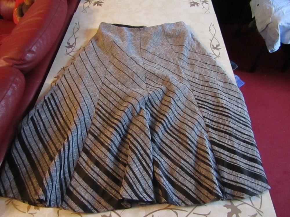 Women's M&S Grey Flare Midi Skirt UK Size 12