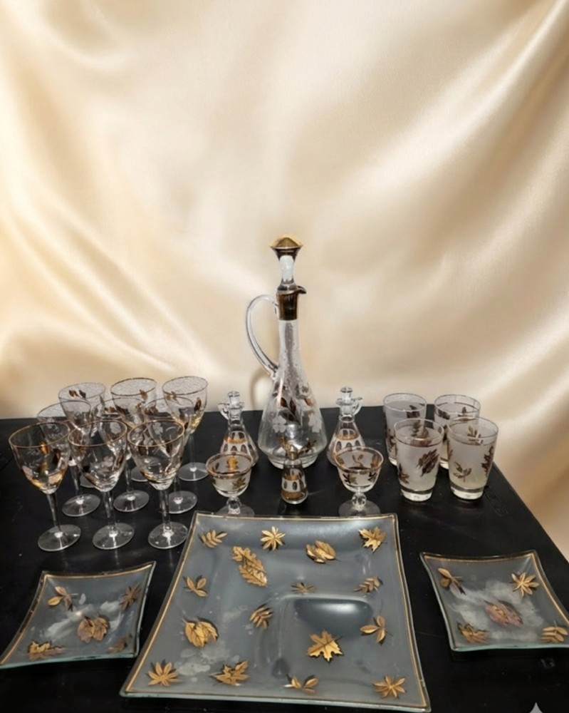 Vintage 22-Piece Mid-Century Libbey 