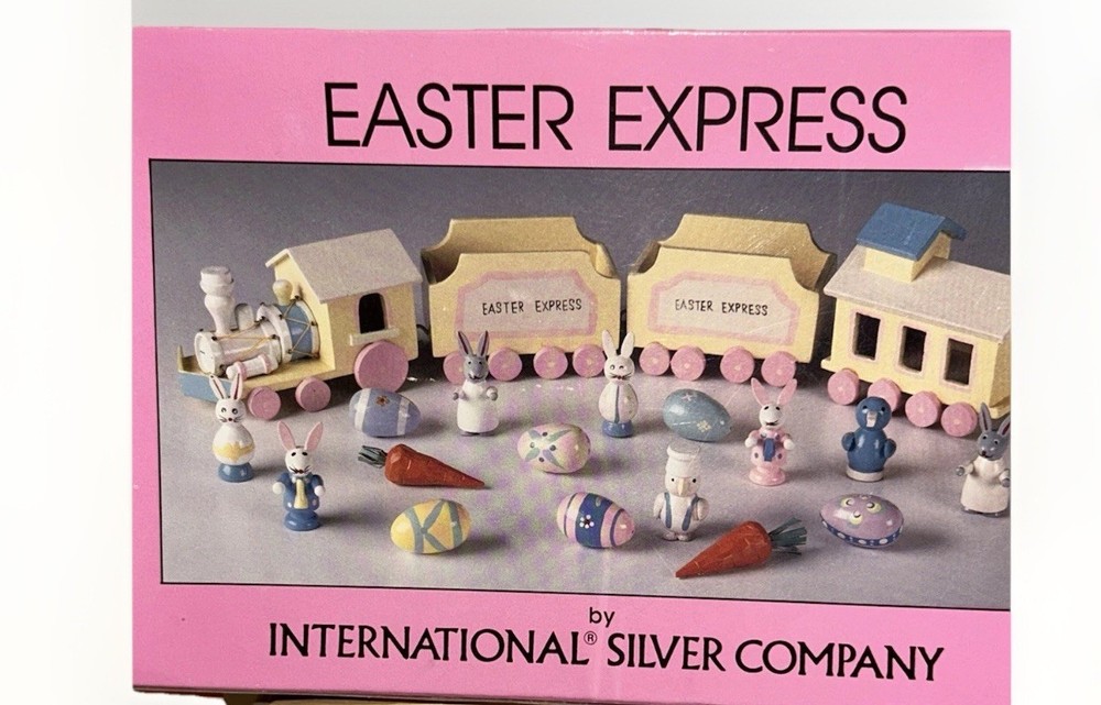 VTG Easter Express Wooden Train•20 Piece Set•Original Box•Hand Painted•Mint CondInternational Silver Co.•Sturdy Wood•Colorful•No Fading