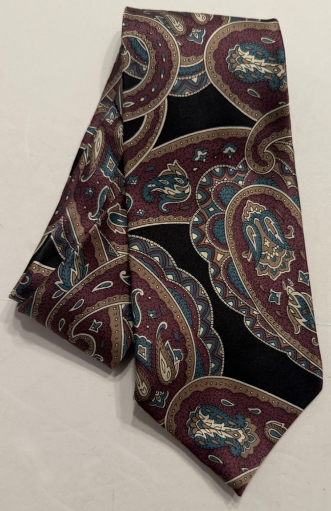 Vintage Pierre Cardin 100% Silk Tie Black Paisley
