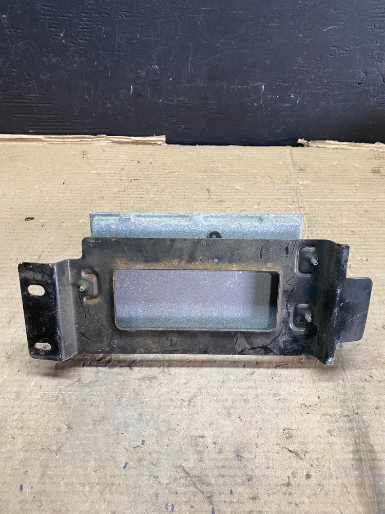 2002 Jeep Liberty 3.7L Engine Computer Module ECM PCM ECU E8121 DG1