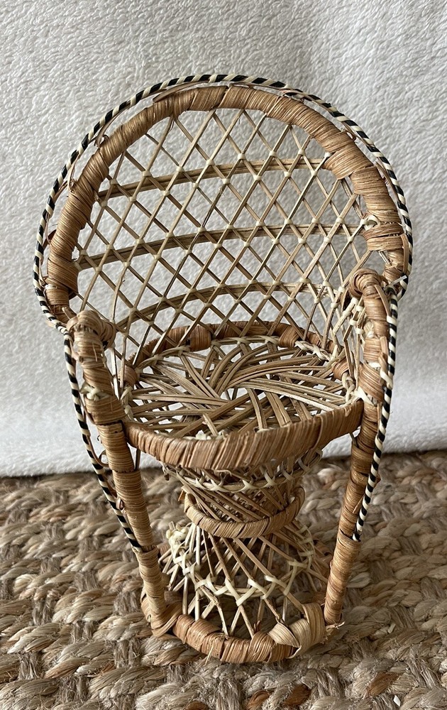 Vintage Mini Brown Wicker Peacock Chair Plant Stand In Great Condition Doll Size