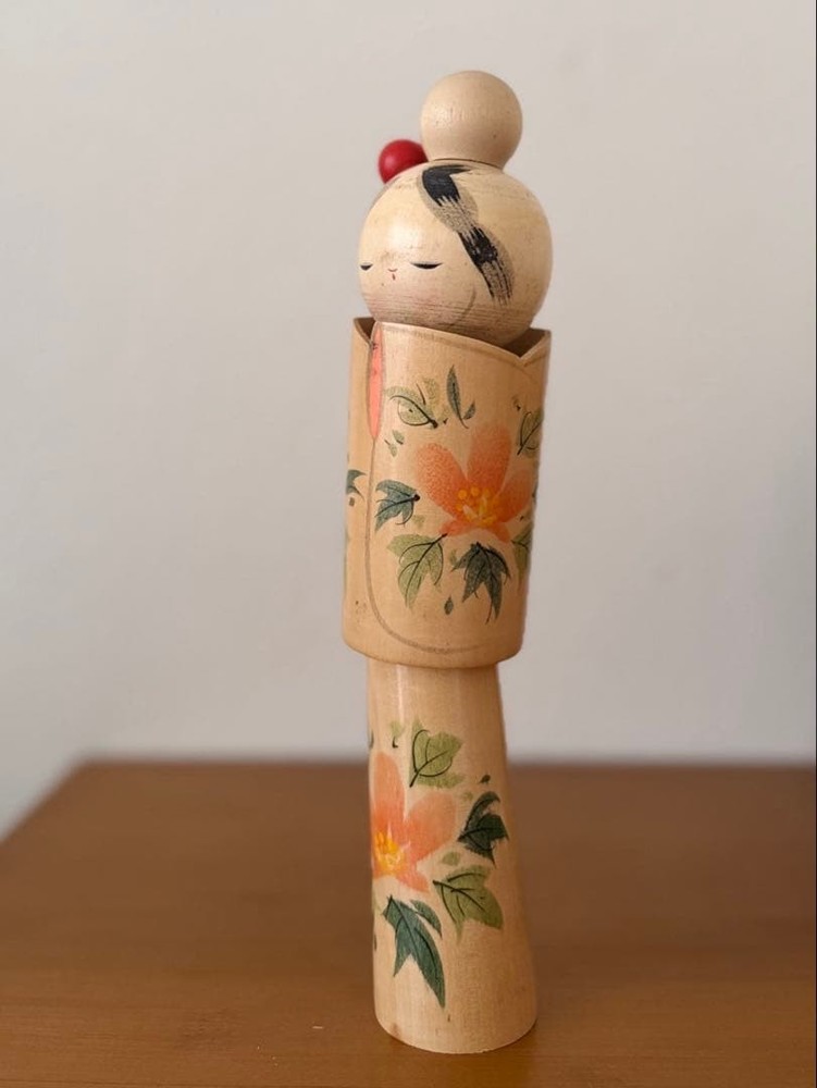 Kazuo Takamizawa Kokeshi Doll Flower Pattern Vintage 25cm Wooden Figurine